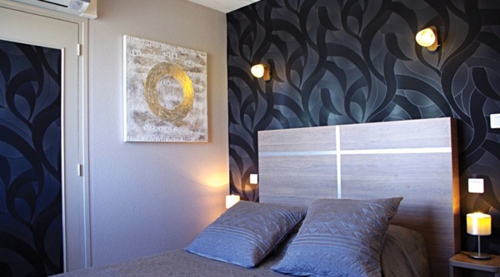 Logis Hotel Centrotel Et Spa Bulles D'Allier Montmarault Exteriör bild