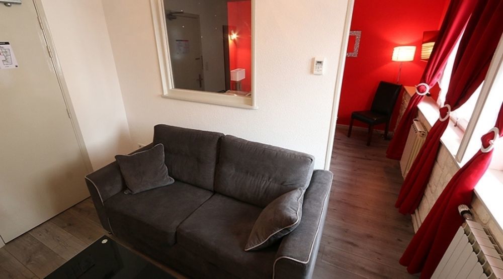 Logis Hotel Centrotel Et Spa Bulles D'Allier Montmarault Exteriör bild