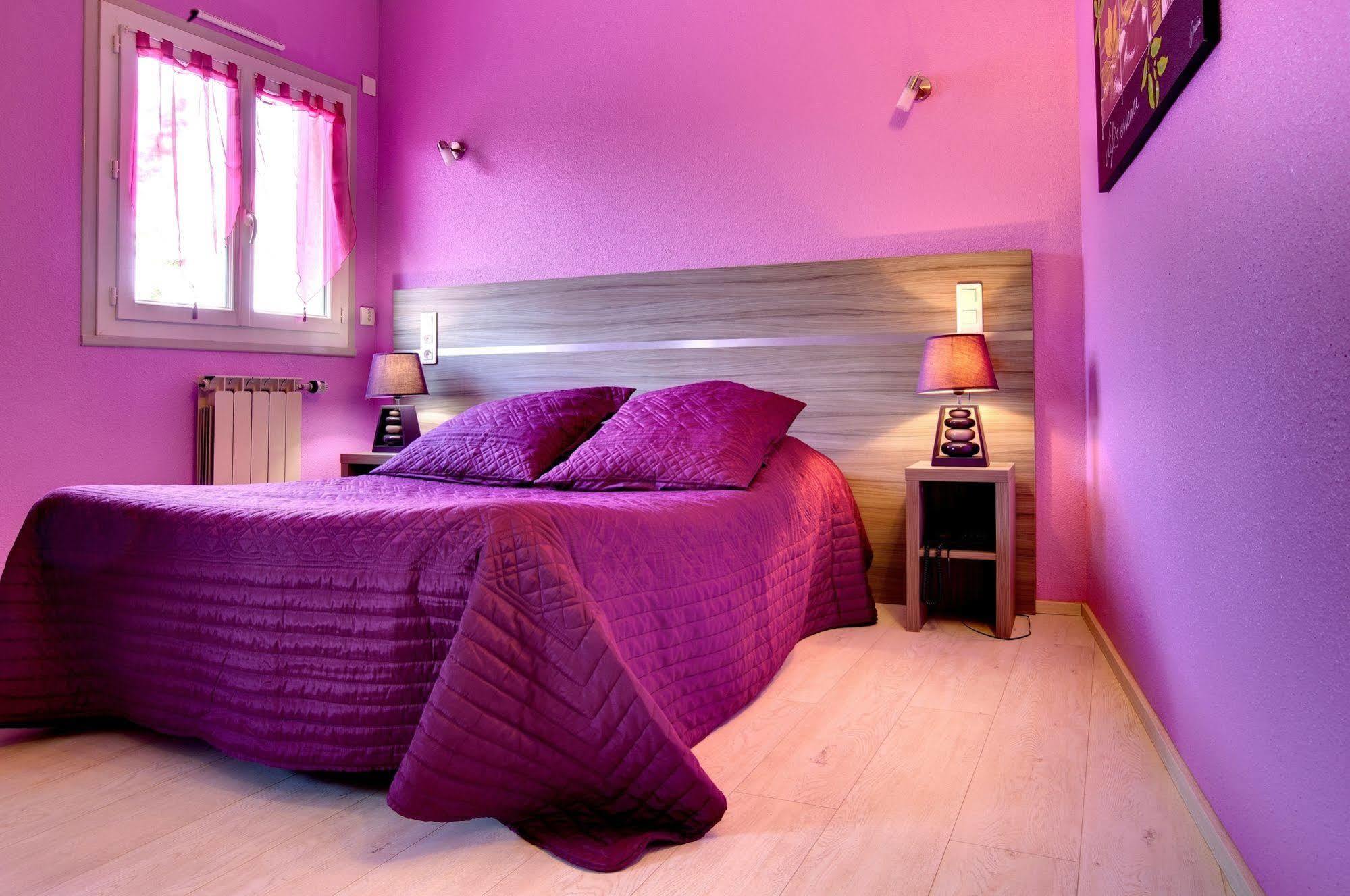 Logis Hotel Centrotel Et Spa Bulles D'Allier Montmarault Exteriör bild